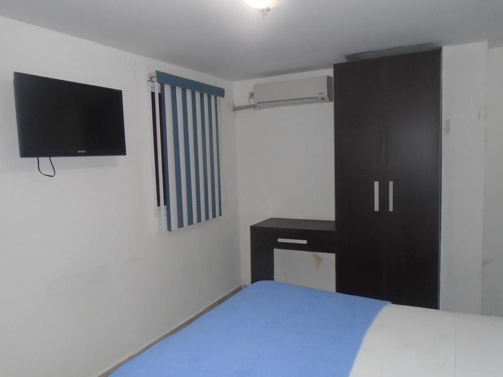 Residencial Mexico Hotel Panama City Exterior photo